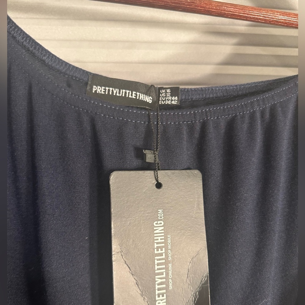 NWT Pretty Little Thing navy jumpsuit - Picture 3 of 5